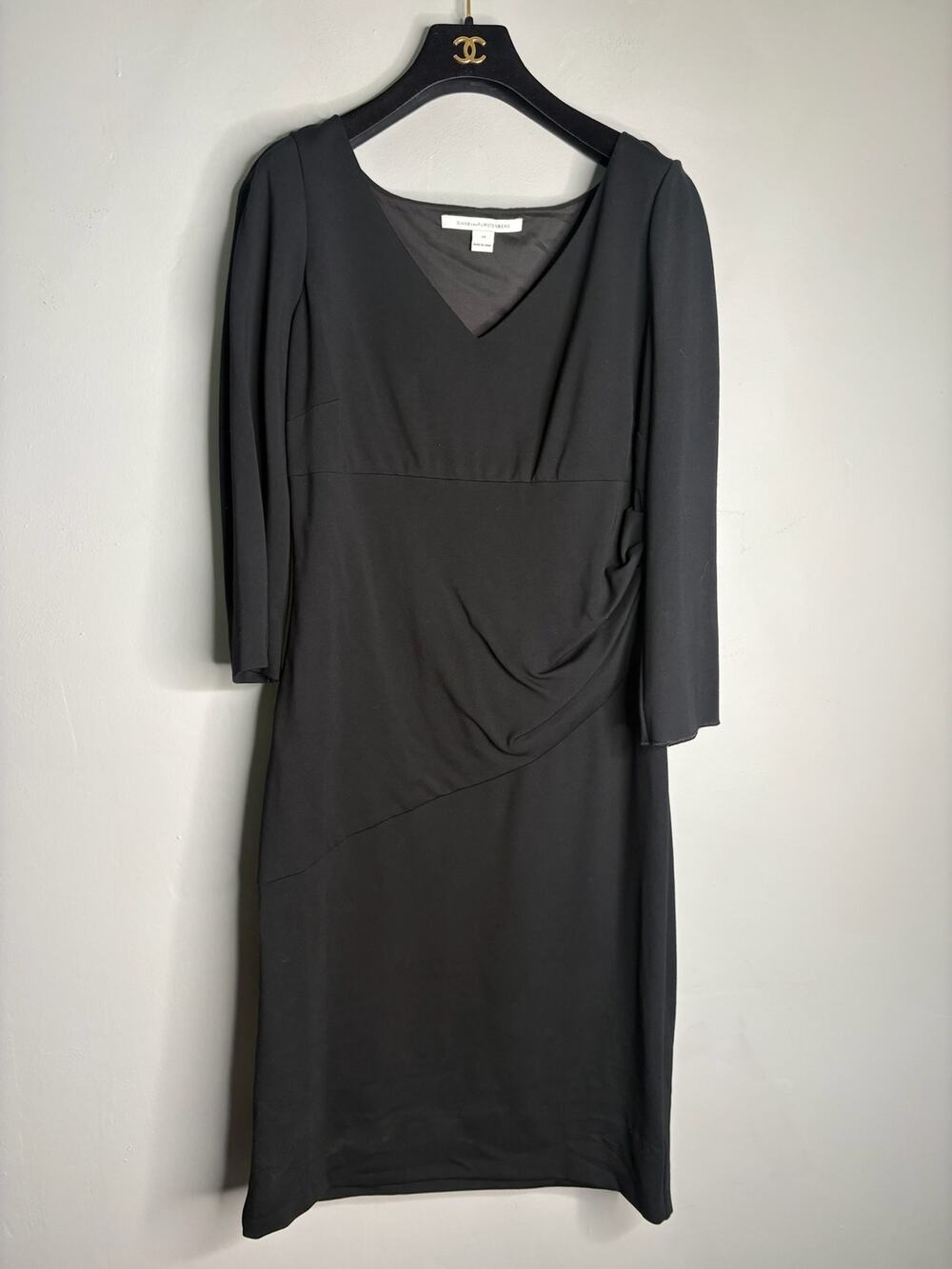 Diane Von Furstenberg Women's Size 12 Black Silk Jersey A Line 3/4 Sleeve Dress